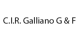 Testo con la scritta “CIR Galliano G & F” su sfondo bianco