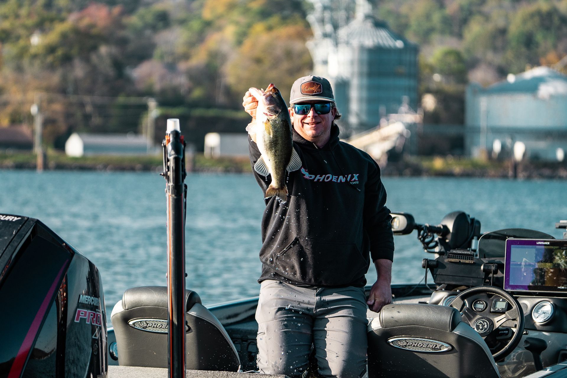 Alabama bass fishing charter
