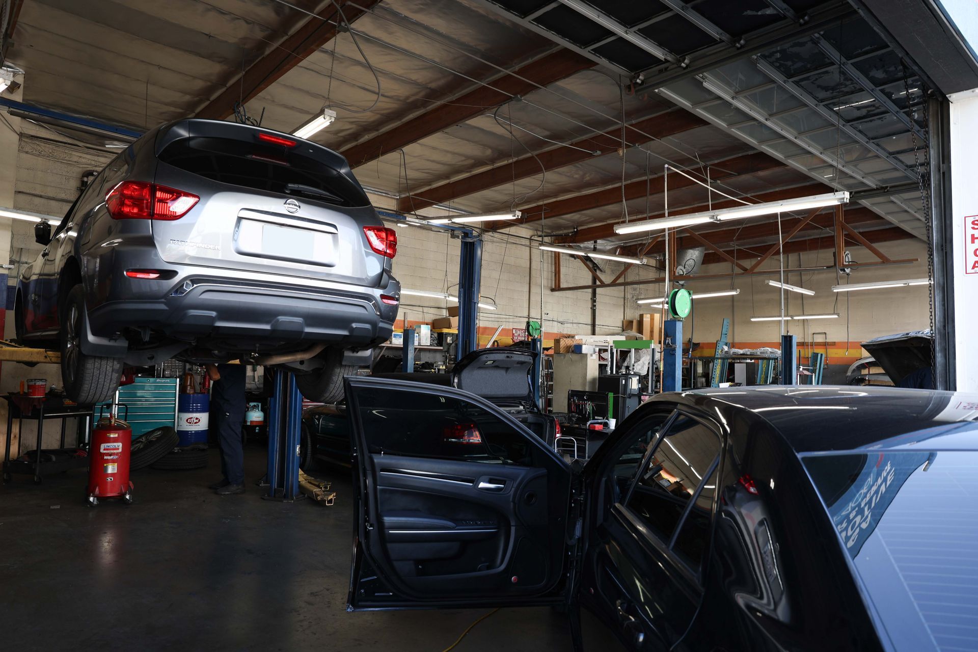 Garage | Omega Automotive