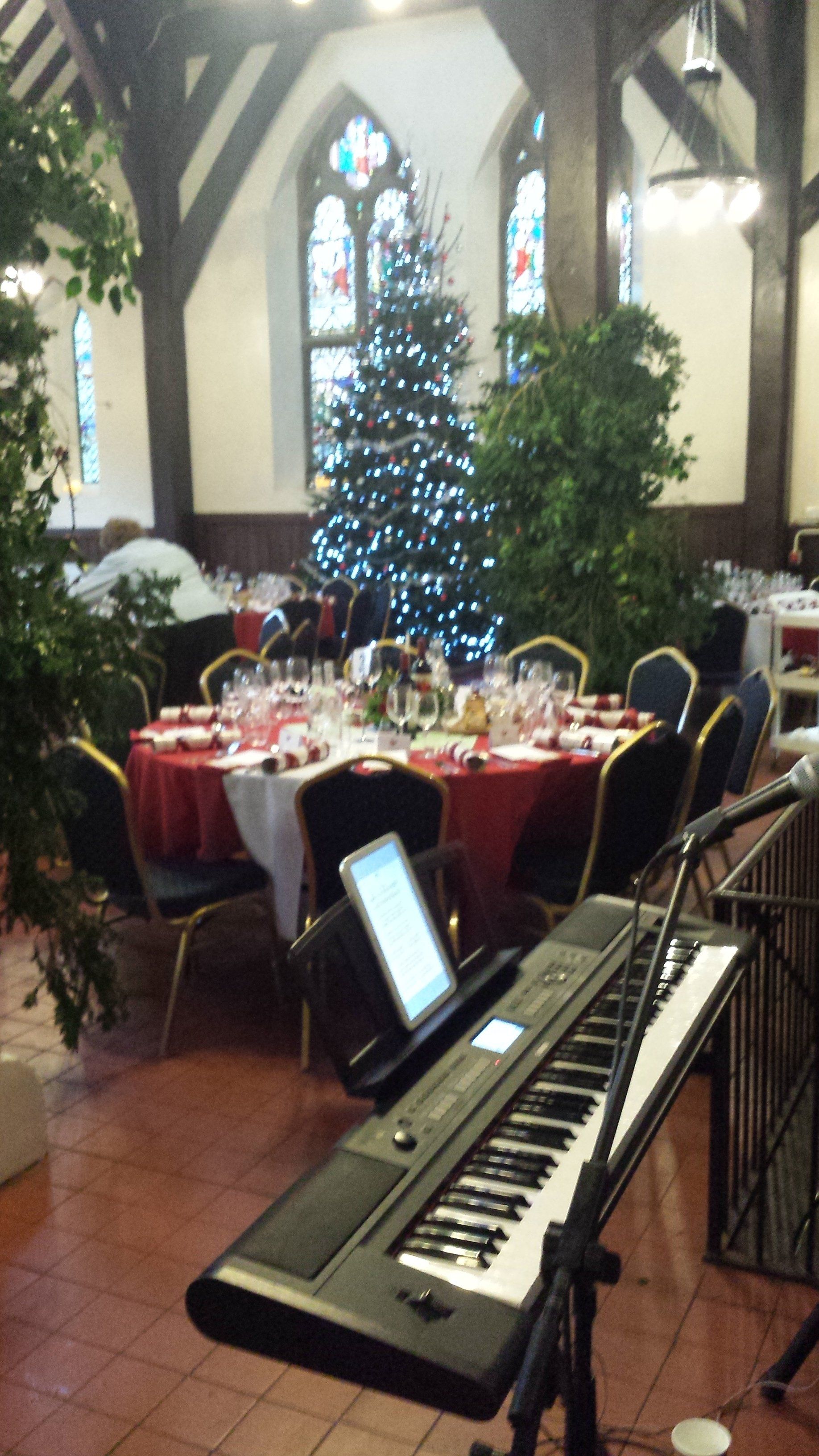 A Christmas luncheon with the keyboard for Bradfield College