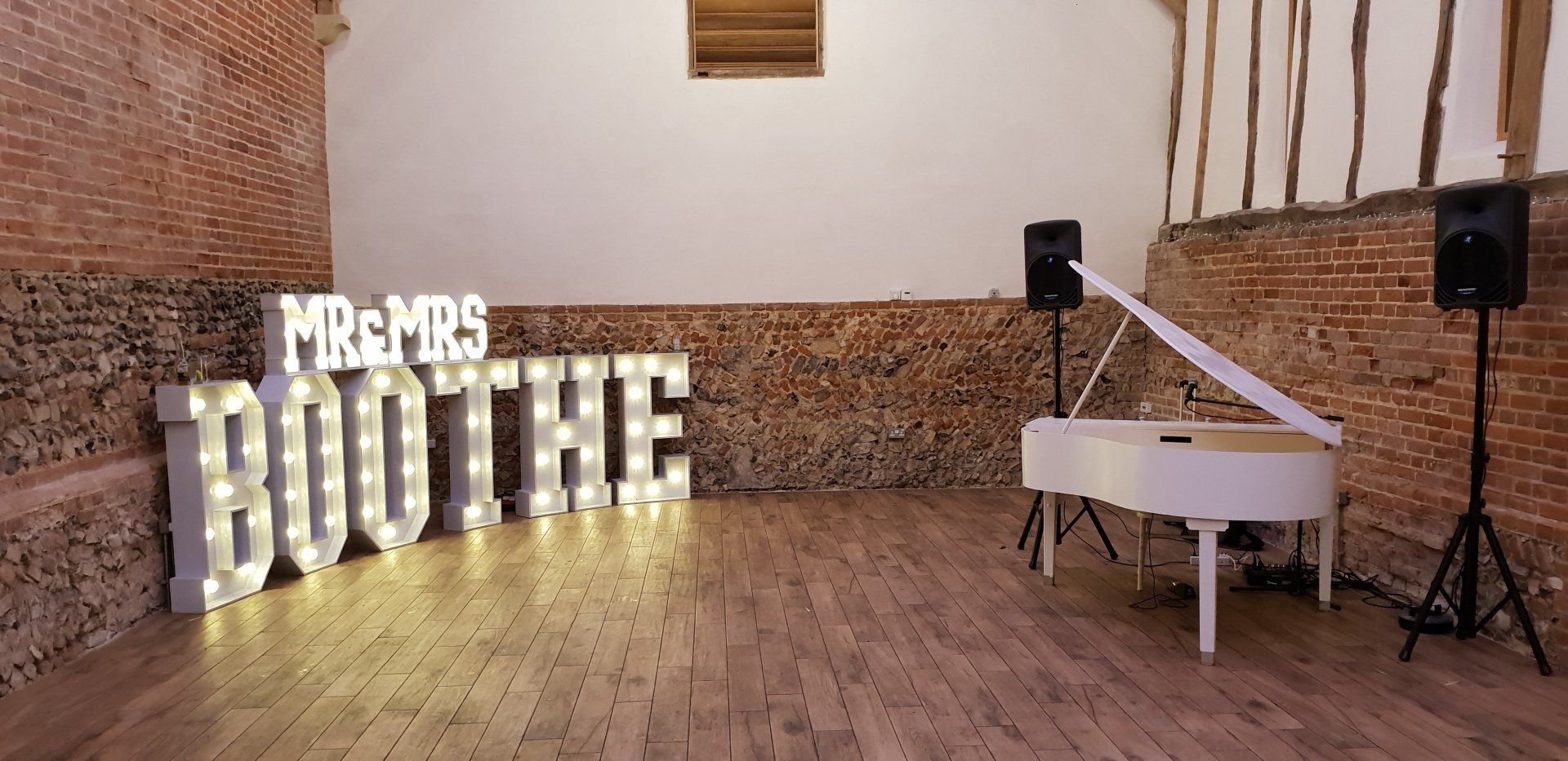Vanessa Hastings performing during a wedding reception