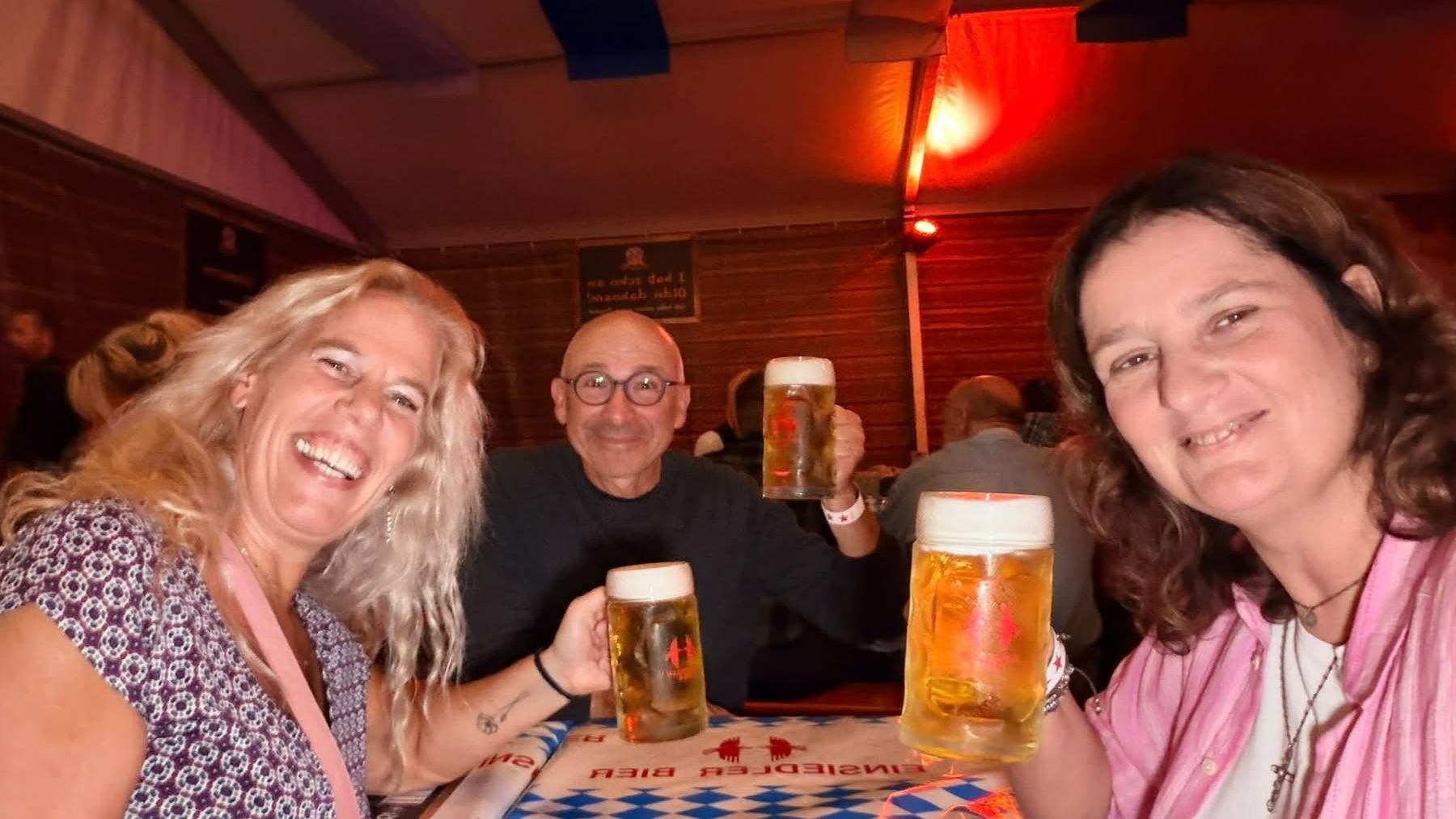 Oktoberfest am Freitag-Abend