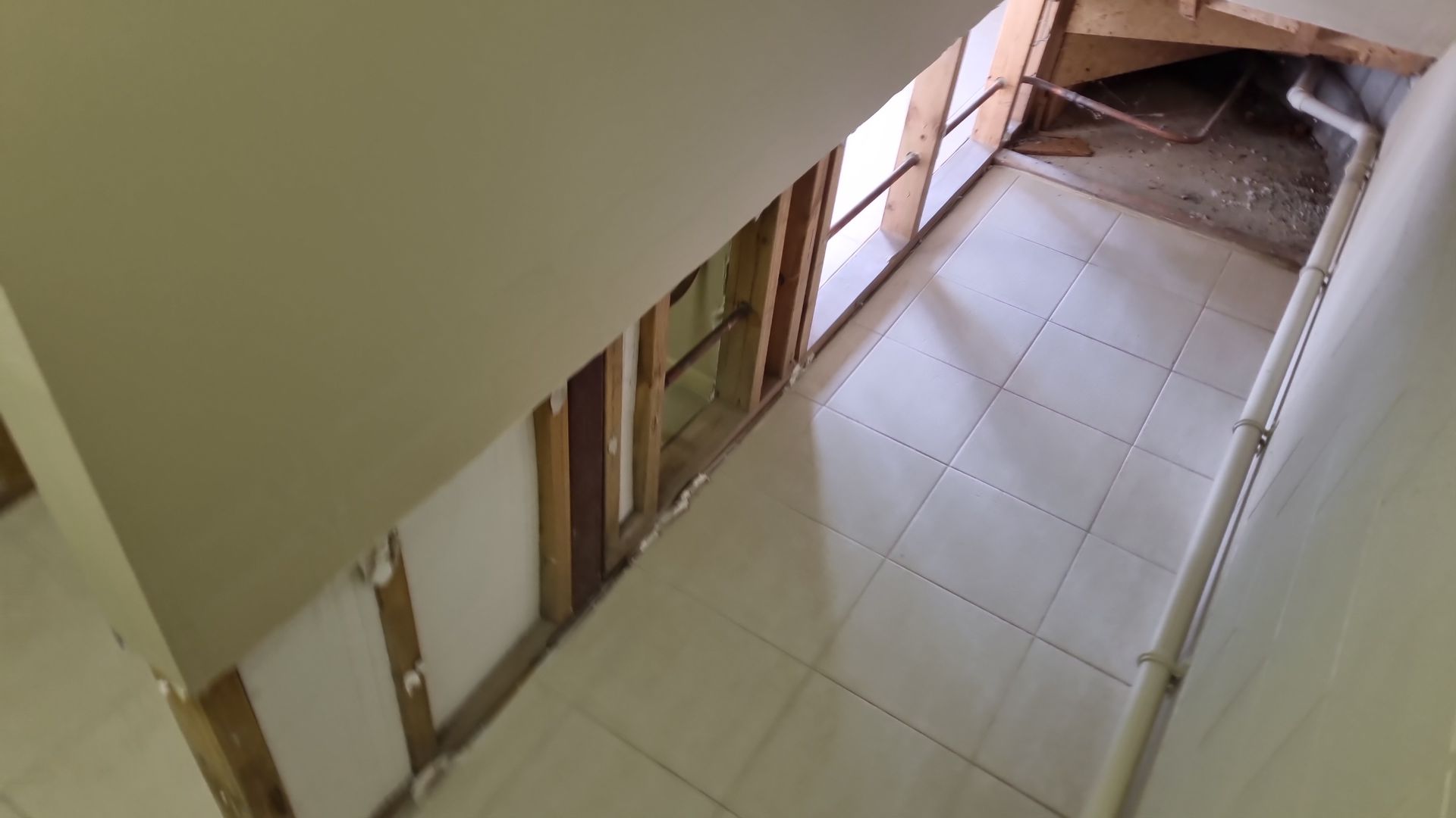 flood damaged plasterboard