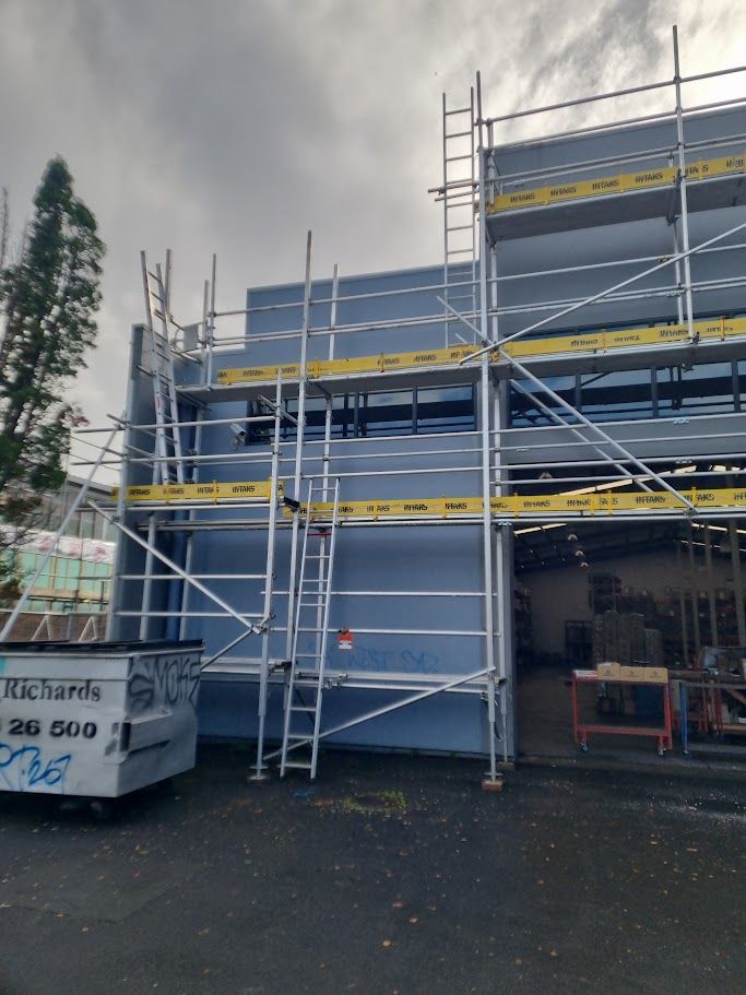 scaffolding on commercial building