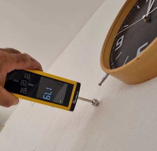 Moisture metre
