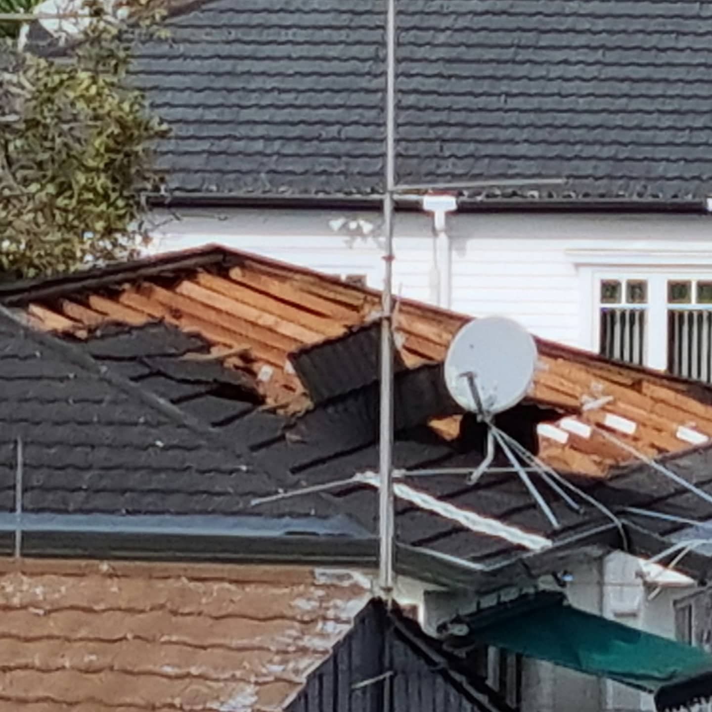 cyclone damage roof