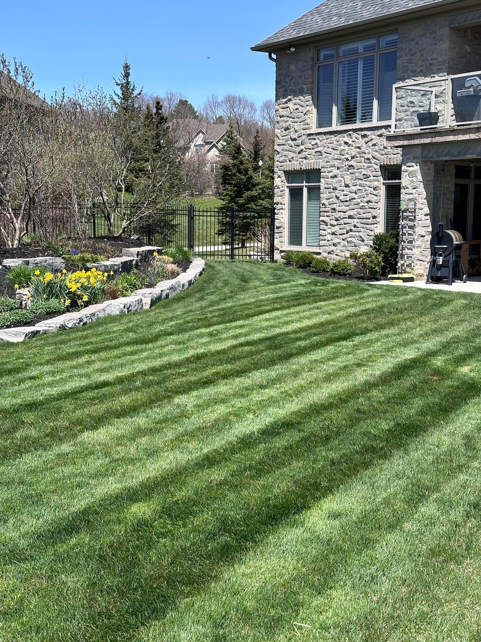 groundskeeping Kitchener waterloo