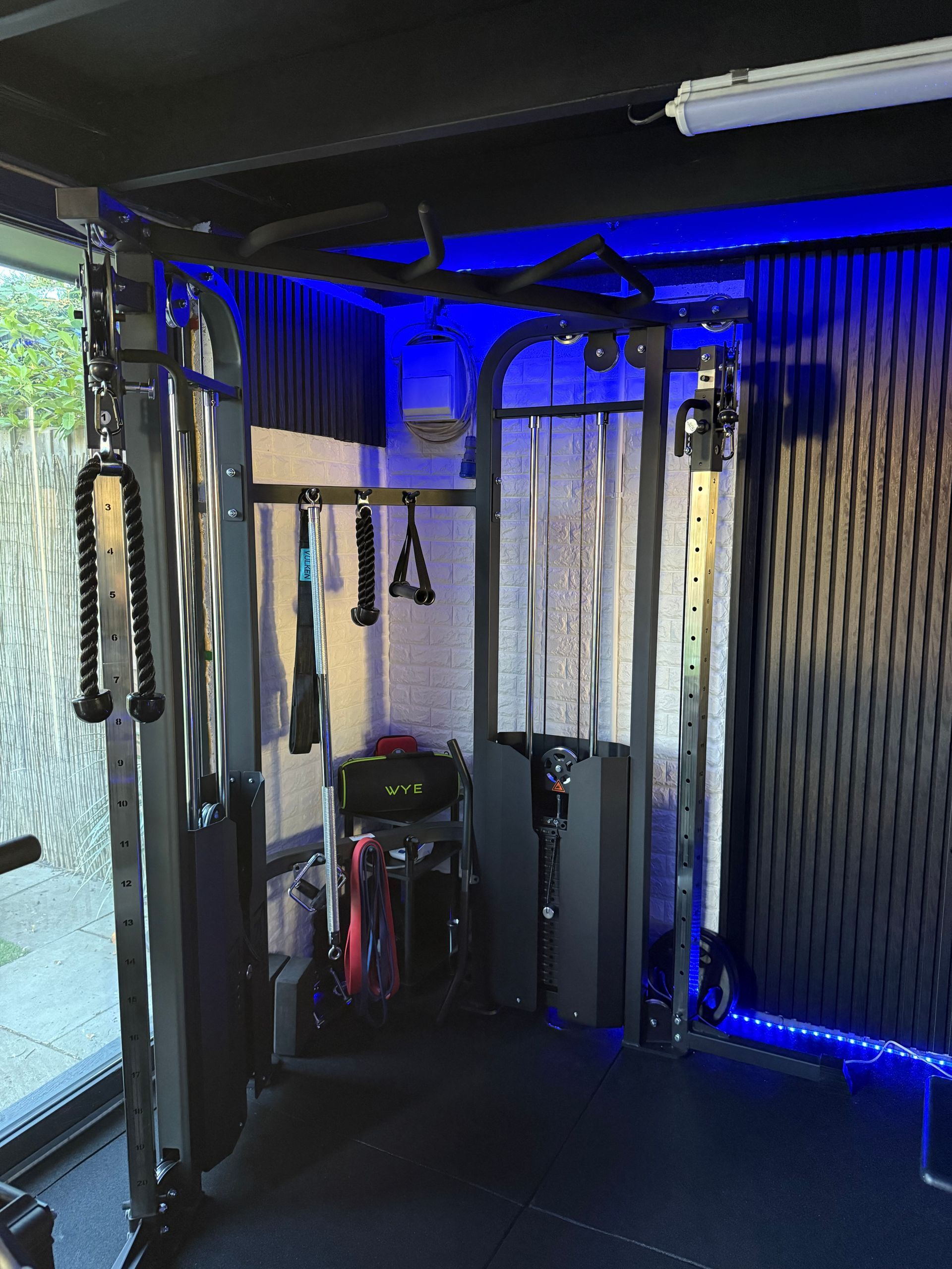 Home gym. Air conditioning. Ben Chibnall. Personal training. Fat loss. body transformations in Marston Moretaine. Fat loss in Woburn. One to one training in Tring, Berkhamsted, Marston Moretaine and Woburn. Top personal training.