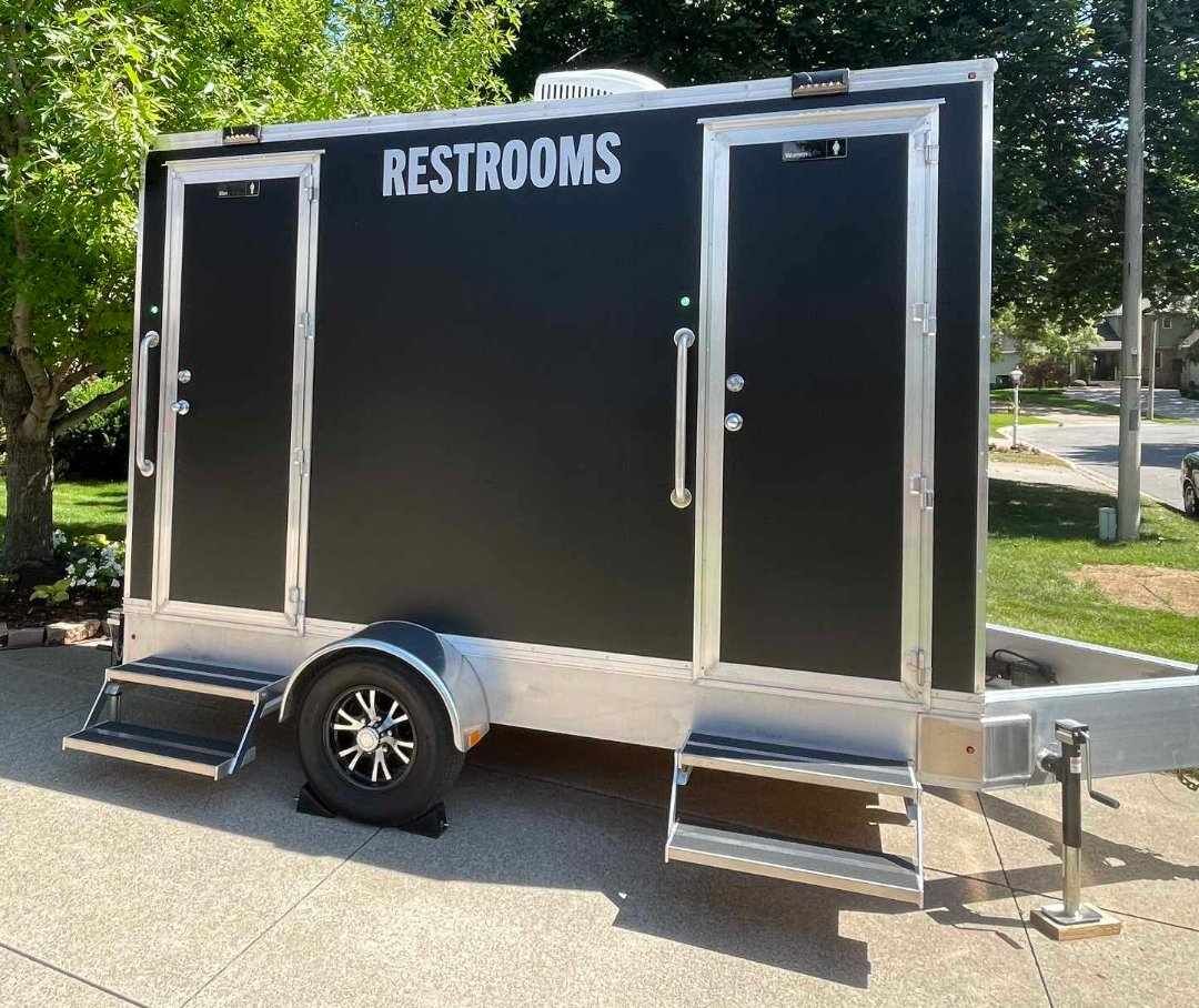 washroom trailer