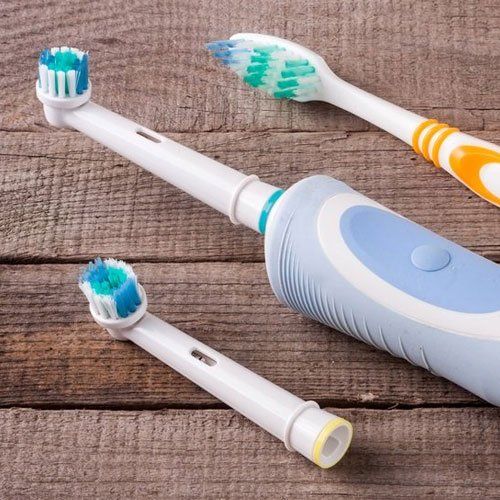 Electric Brush Versus Manual Brushes
