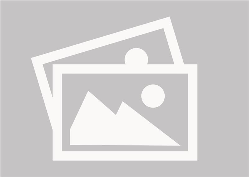 Gray placeholder icon showing stacked photo frames with mountains and sun