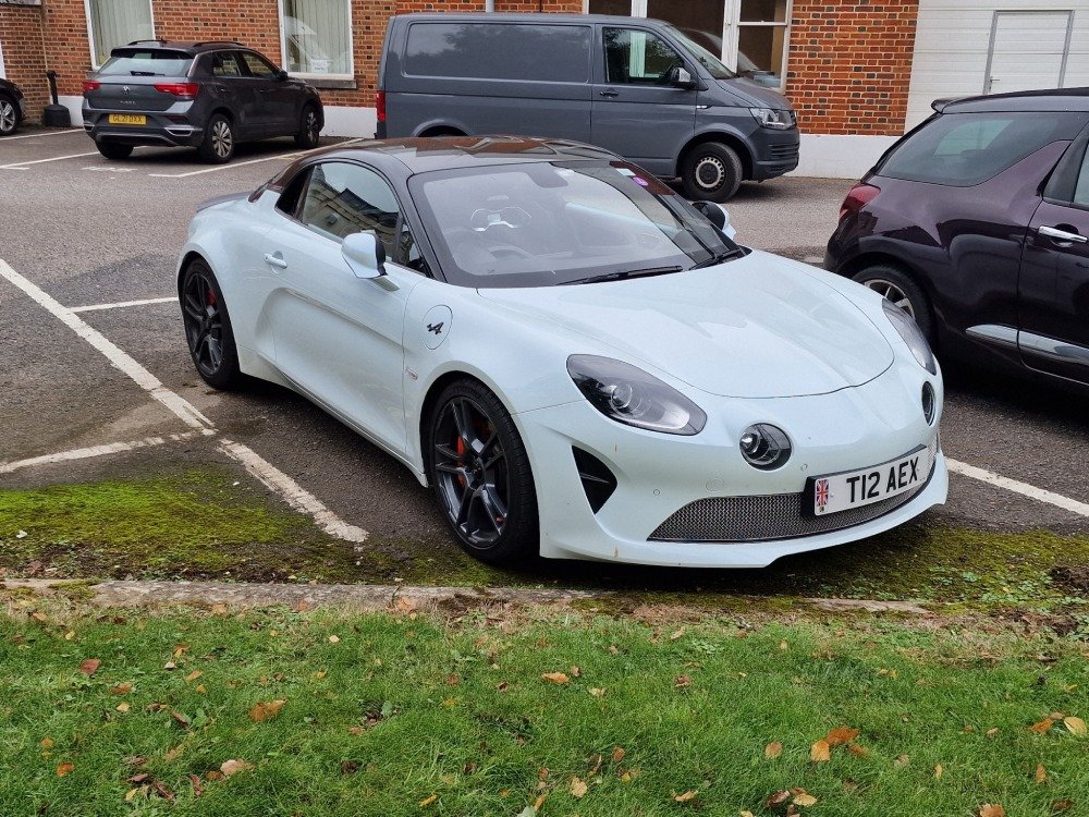 Car Body Repairs Welwyn Garden City AX Welwyn