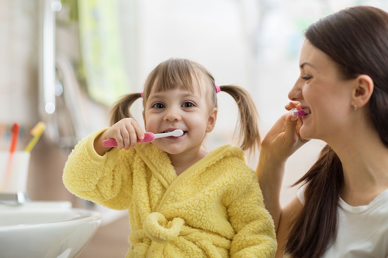 Thumb Sucking and Pacifier Habits: When Can They Affect a Child’s Teeth?