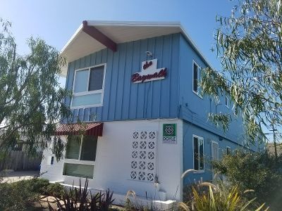 Baywalk Manor Photo Gallery