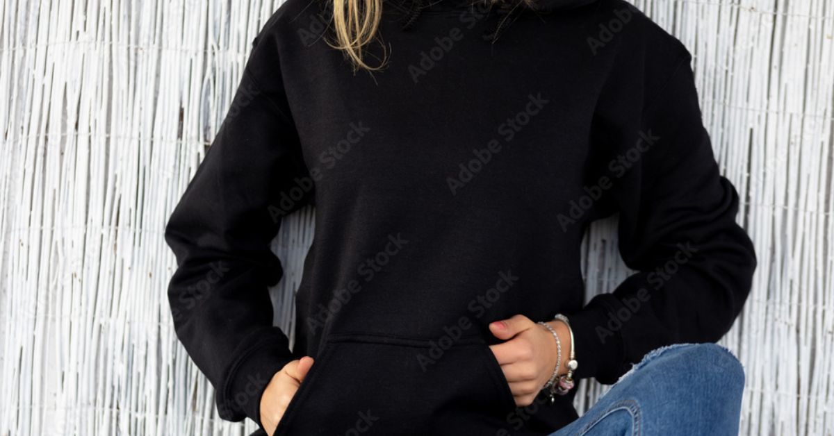 4 Best Casual Hoodie Outfits for Any Season 4 Best Casual Hoodie Outfits for Any Season