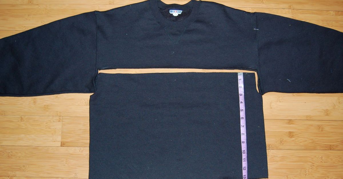 How To Measure A Sweatshirt? Size Guide How To Measure A Sweatshirt? Size Guide