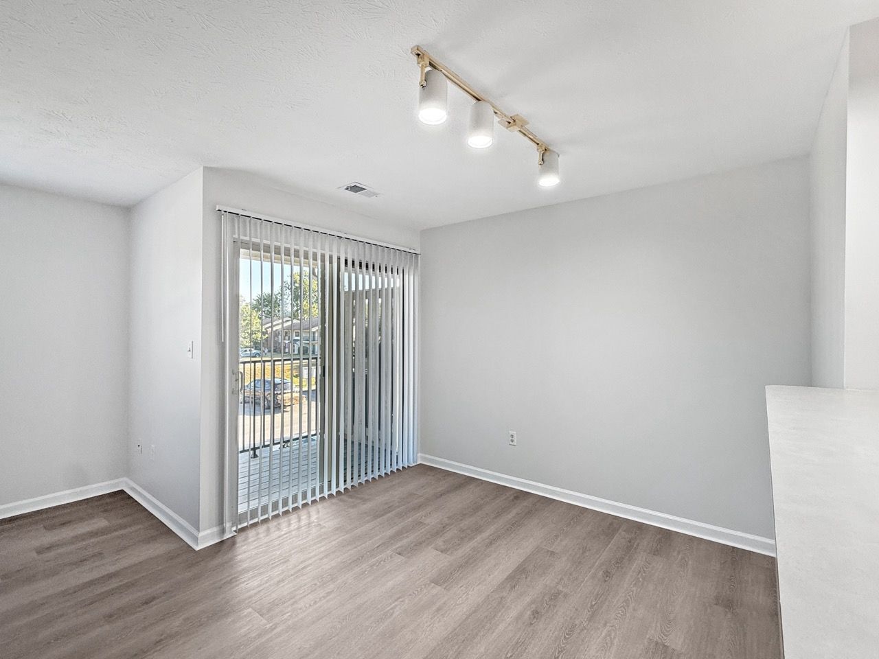 Springview Apartment Homes | Newburgh, IN
