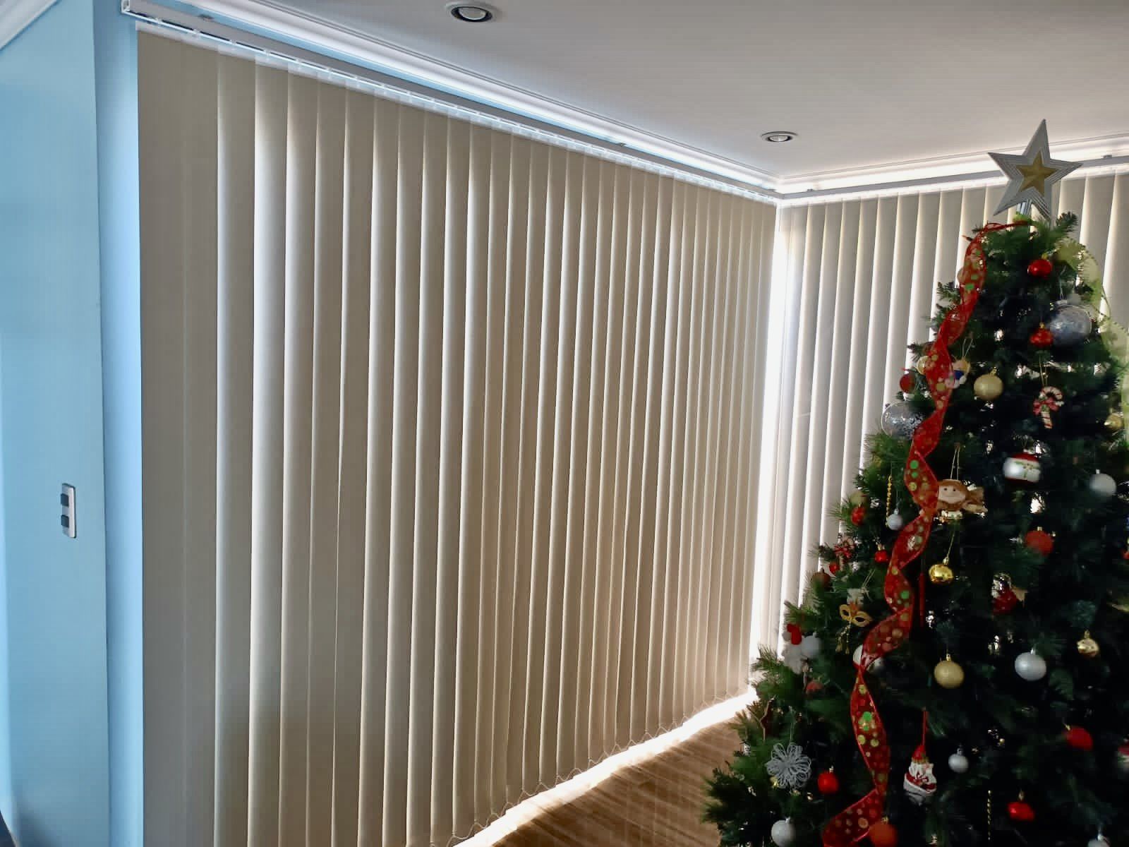CORTINAS VERTICALES