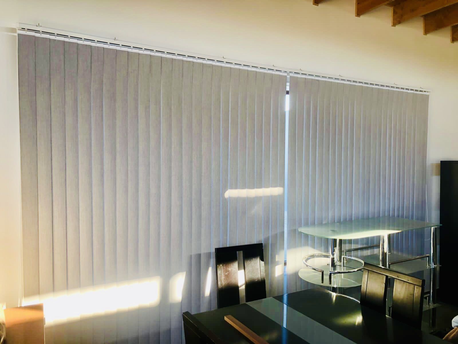 CORTINAS VERTICALES