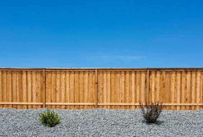 FENCE REPLACEMENT