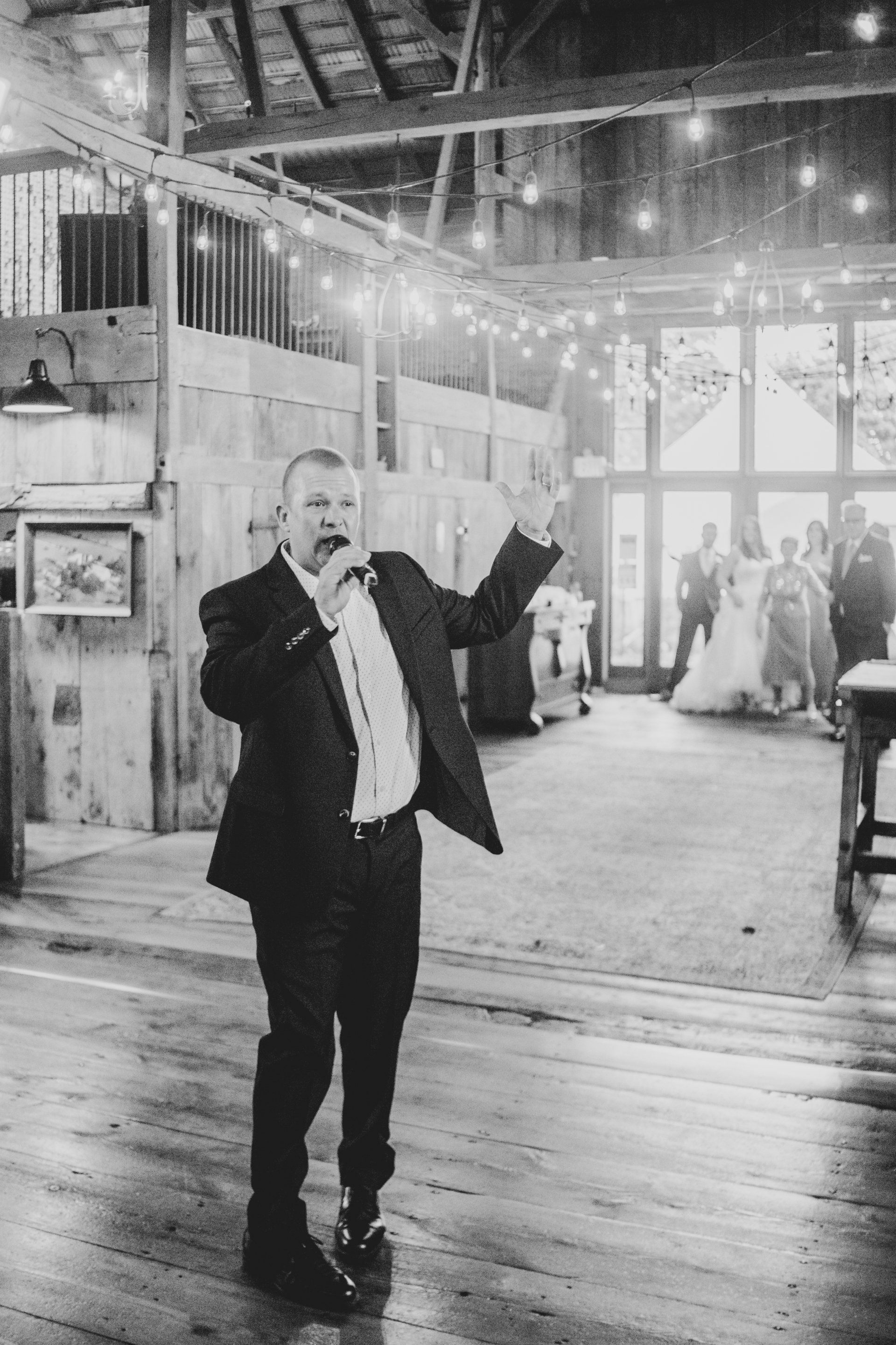 dj chris marx as wedding mc
