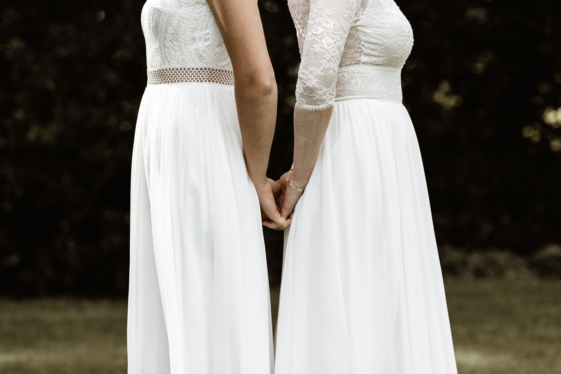 Firstlook - Twee bruiden