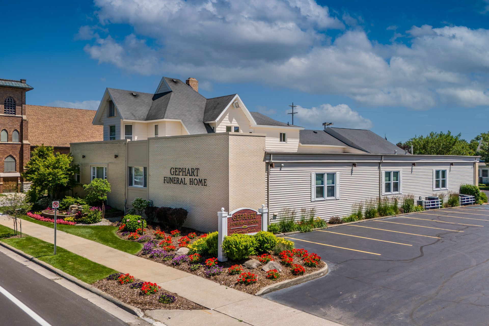 Our Facilities | Gephart Funeral Home