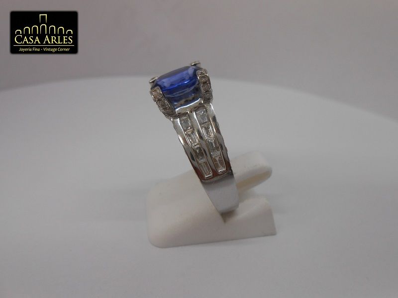 ANILLO ZAFIRO