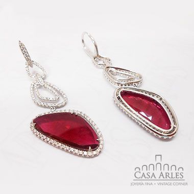 Aretes de oro con piedra 1