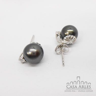 Broqueles de oro blanco
