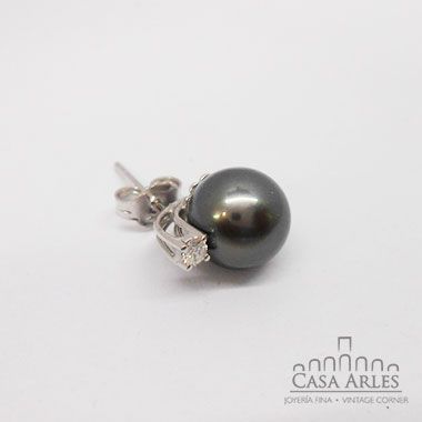 Broqueles de oro blanco