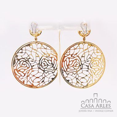Aretes de oro redondos