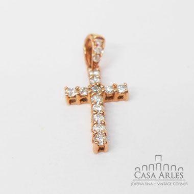 Dije de oro de cruz