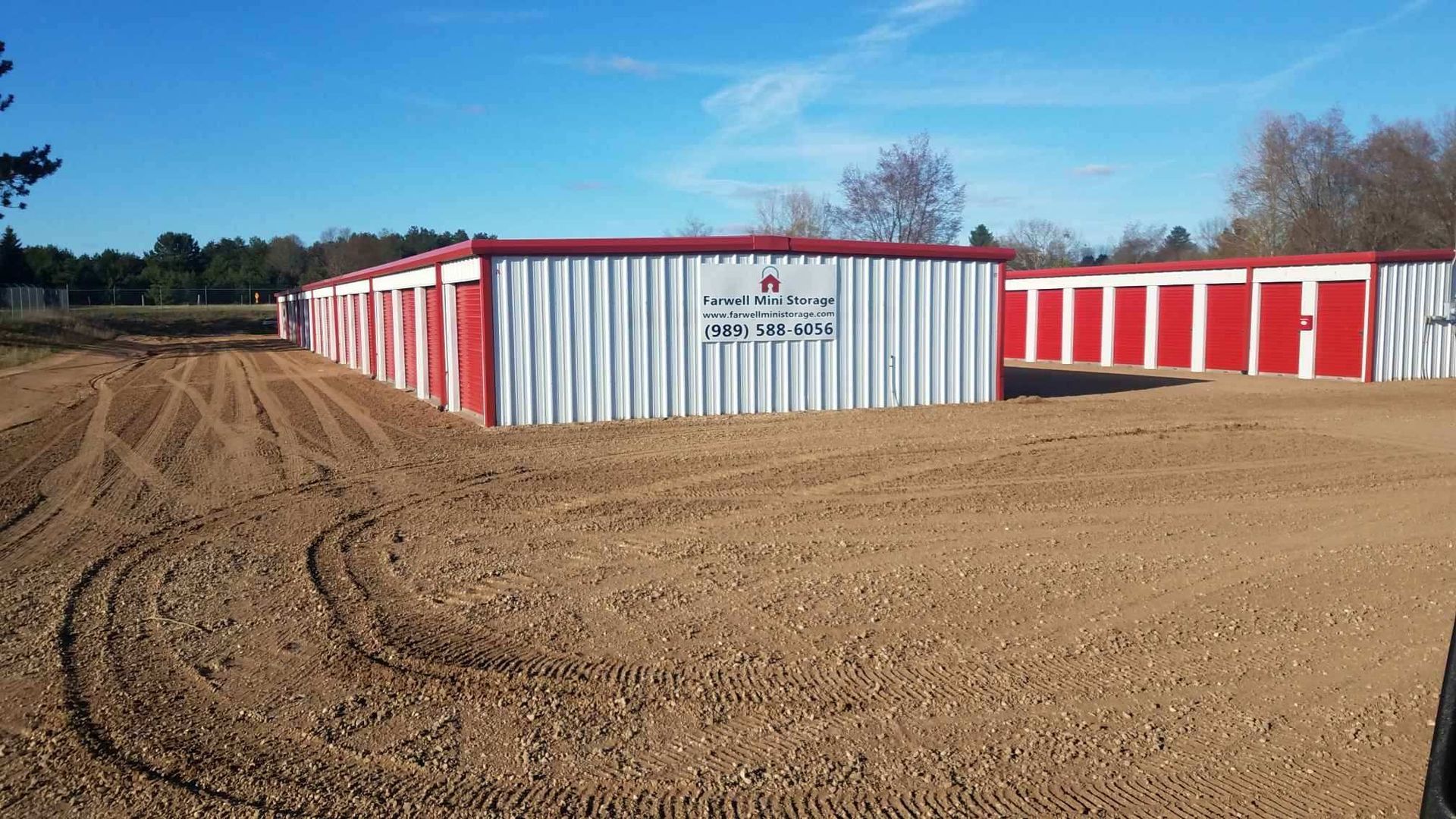 10x10 and 10x20 storage units in farwell MI