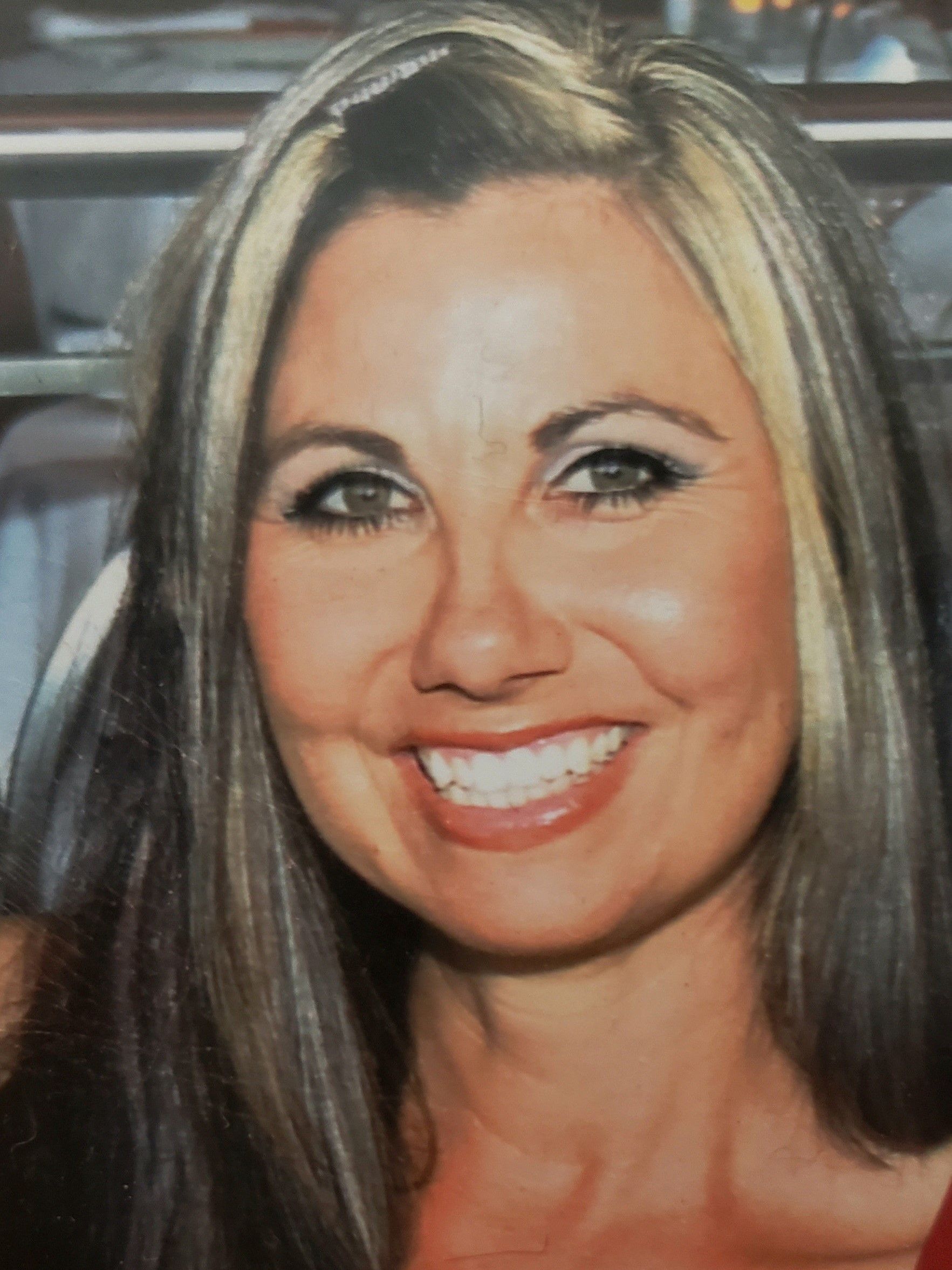 Cami Garcia headshot