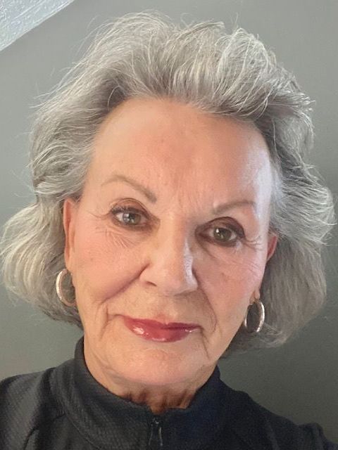 Penny Secor headshot
