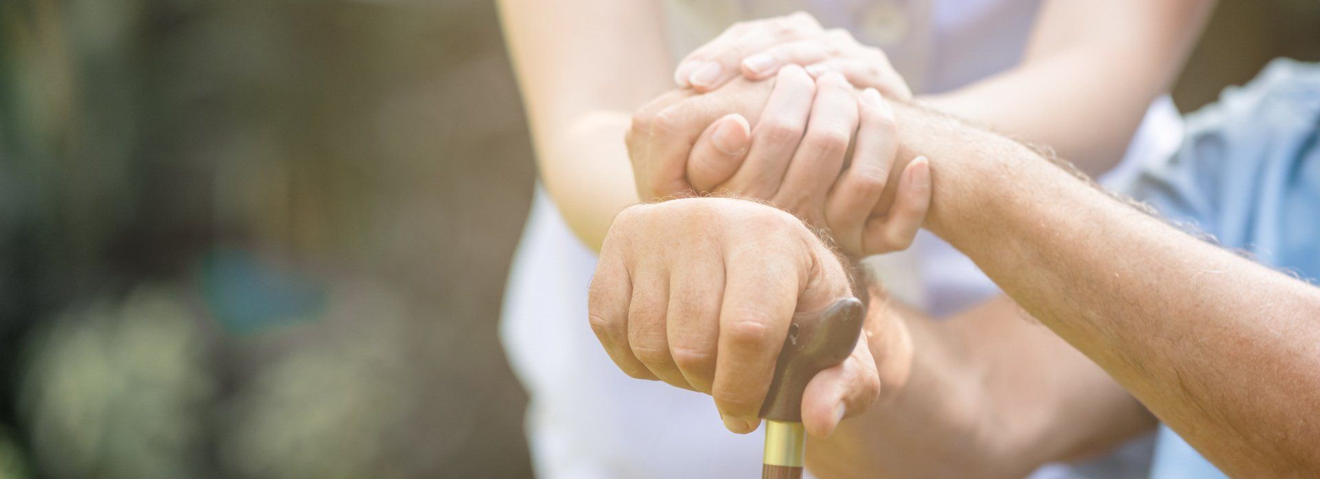 Does the law prioritizes who can be a guardian?
