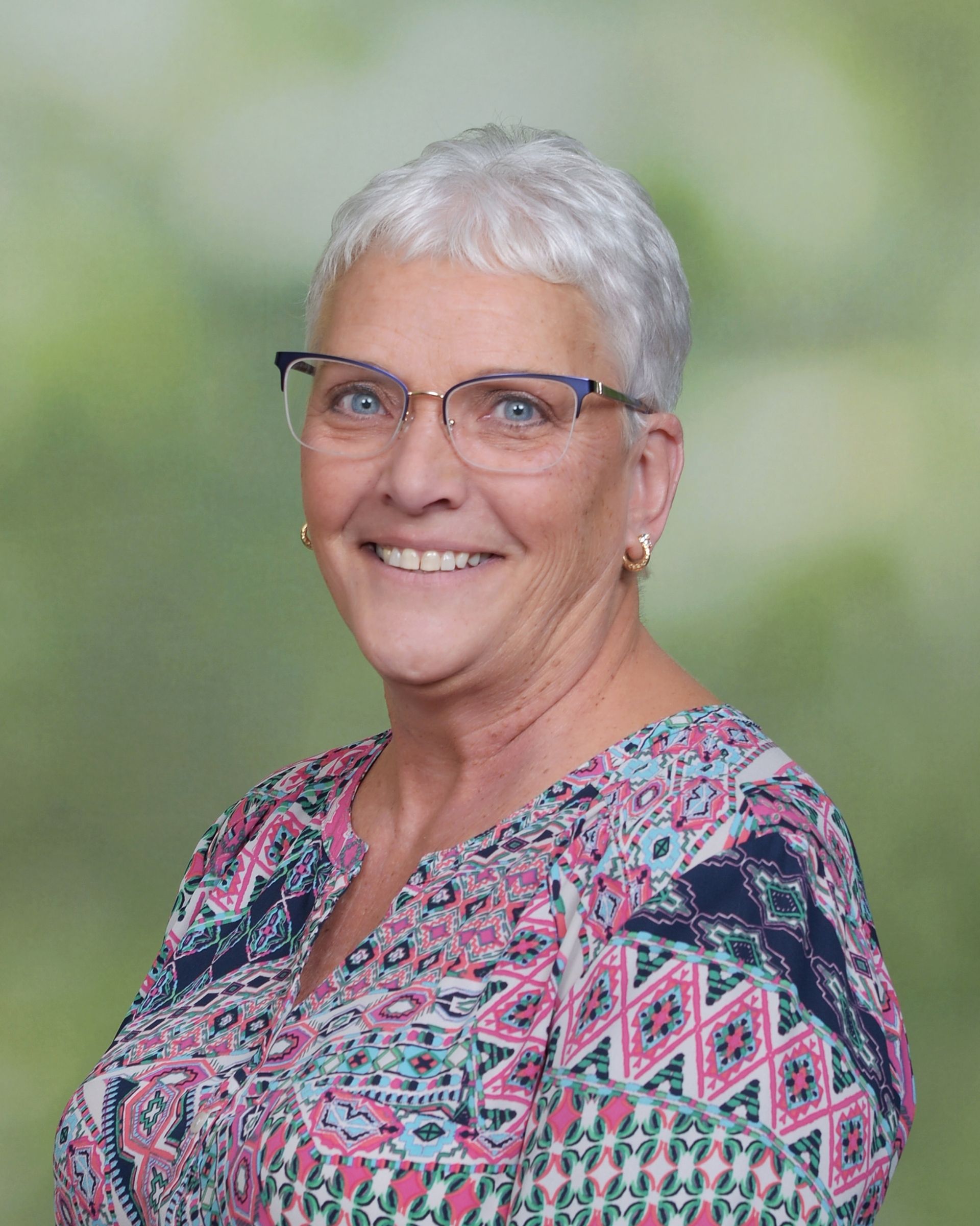 Angie Grinnell headshot