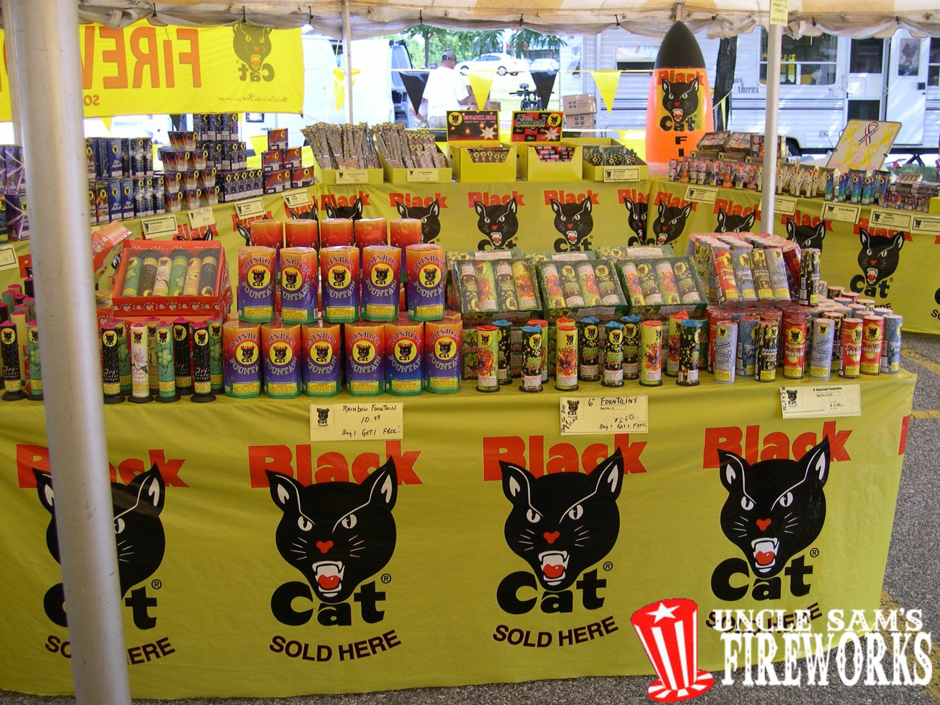 Uncle Sam's Fireworks Store Black Cat Display