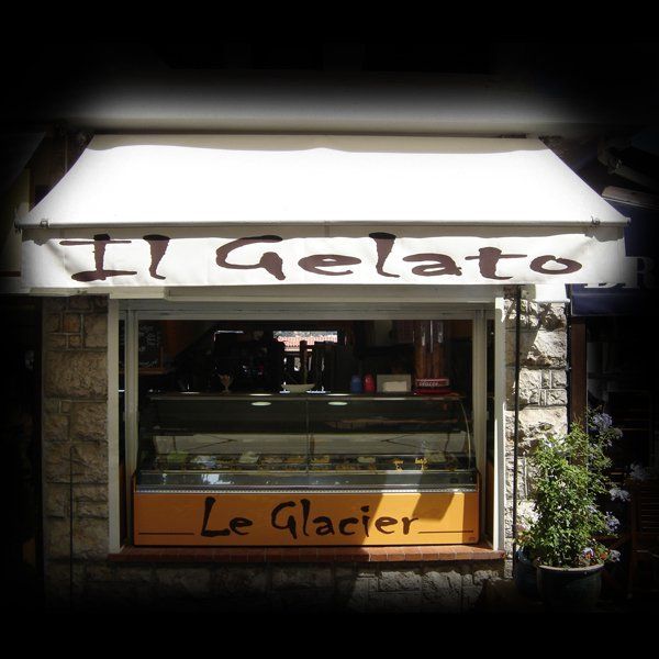 fabrication de store de magasin sur mesure