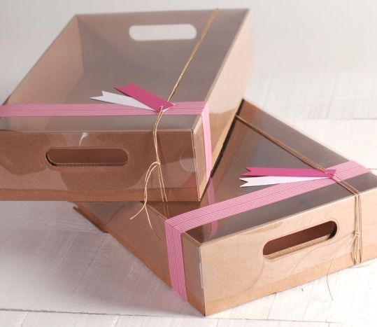 CARDBOARD TRAY