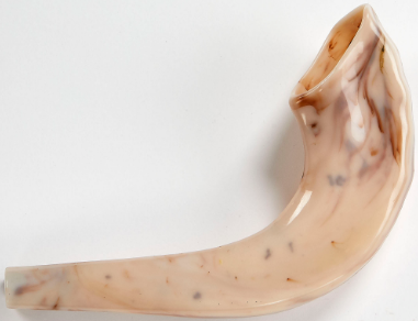 REALISTIC PLASTIC TOY SHOFAR, PLASTIC, 9