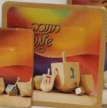 7 Plates and Wooden Dreidels 10pk