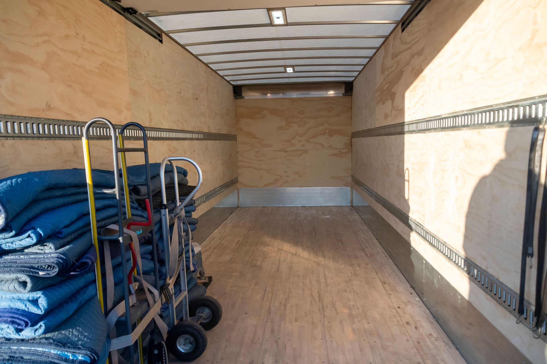 Residential and Commercial Movers | Cambridge, ON | Big League Movers