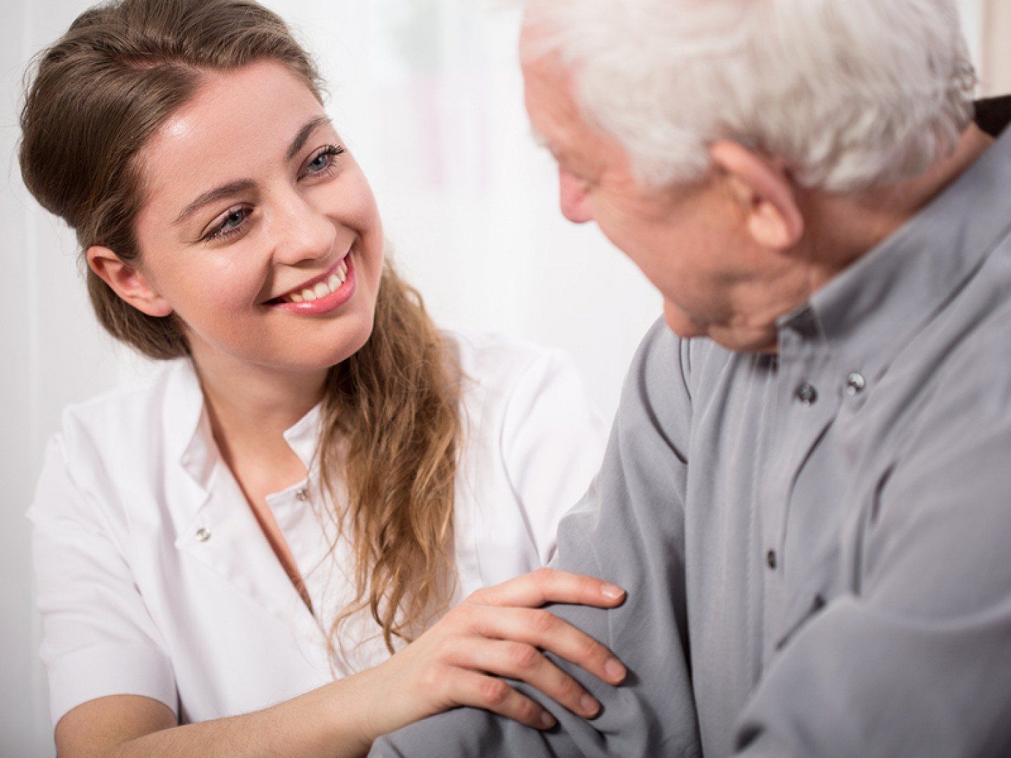 miling Nurse Assisting Senior
