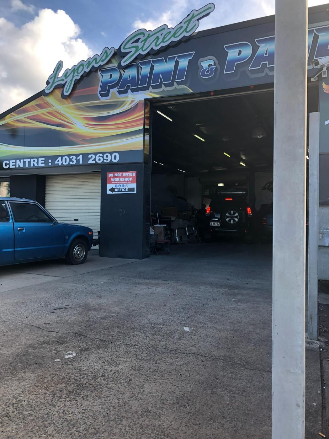 Lyons Street Paint & Panel Store Front — Lyons Street Paint Panel in Bungalow, QLD