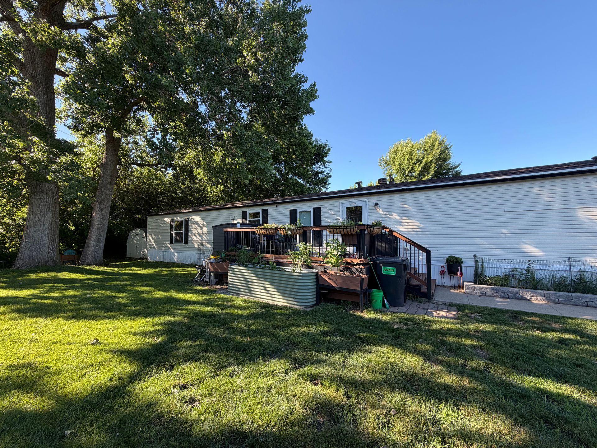 2127 Waterfront Drive