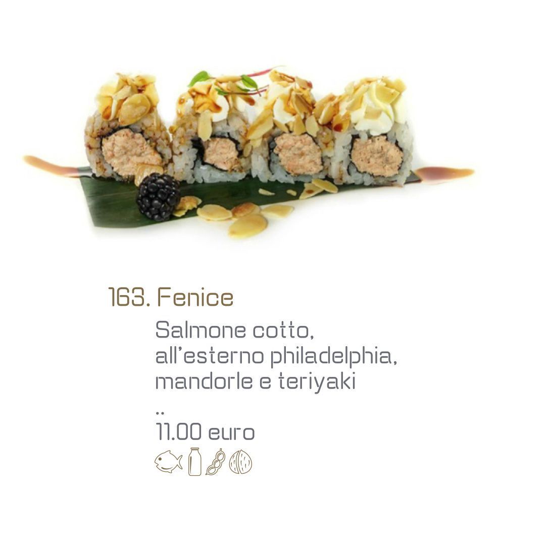 roll sushi