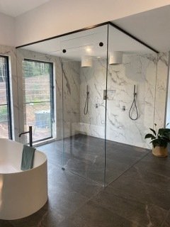 Frameless Shower Screens Sunshine Coast | Supply & Install