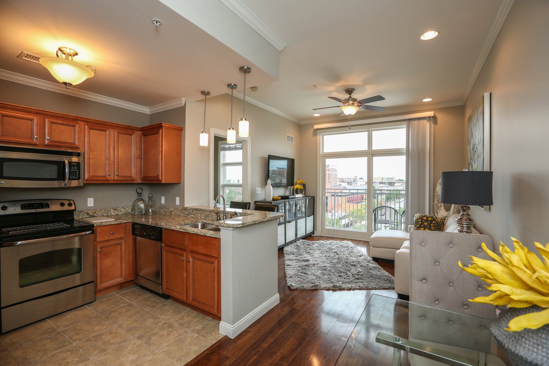 The Lofts of Columbia Offers Beautiful Countertops in Our Student Apartments.